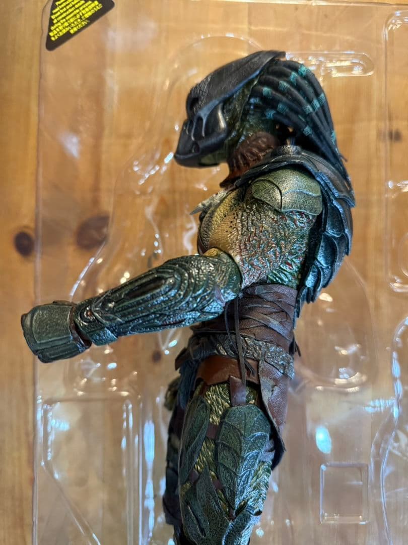 ホットトイズ　トラッカープレデター