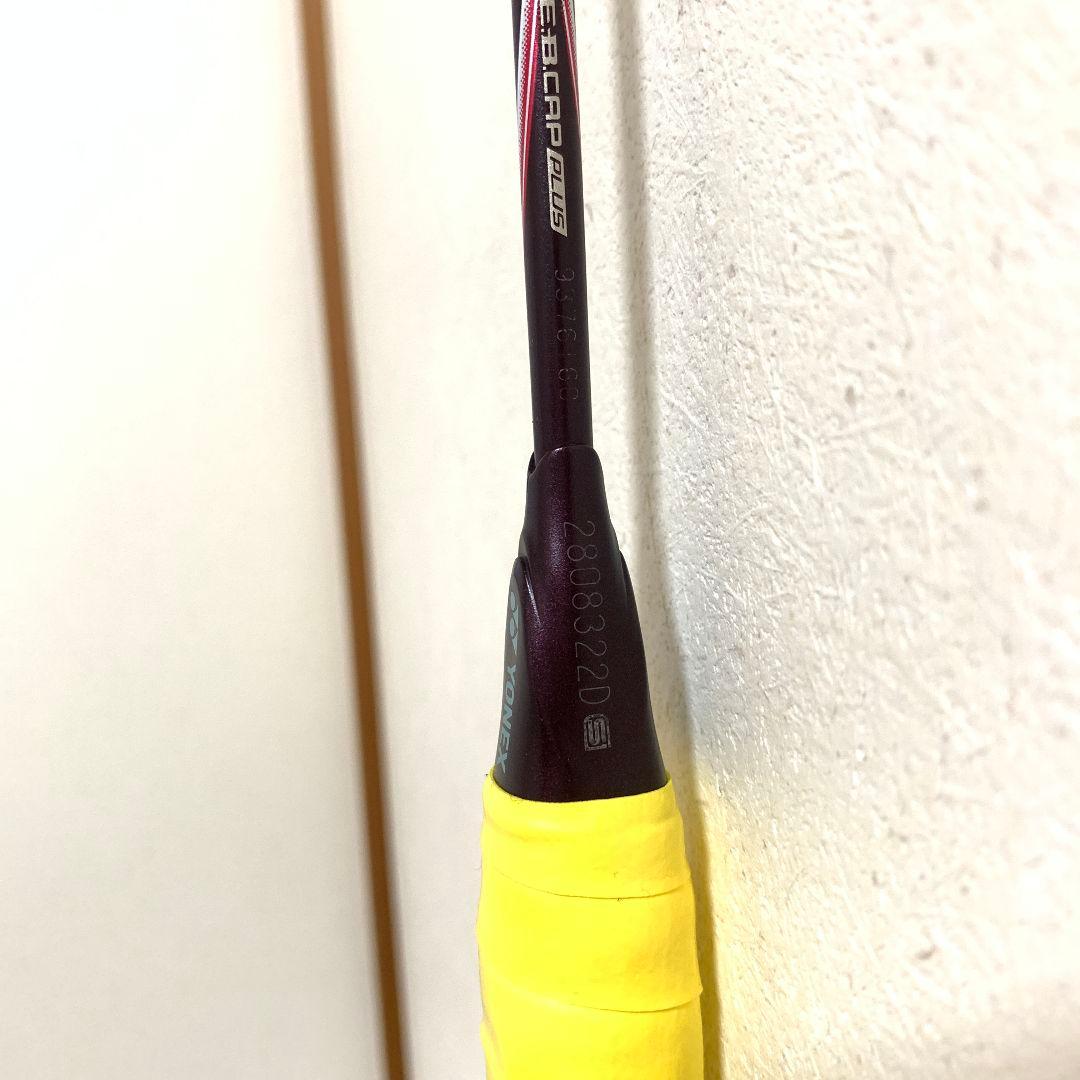 YONEX　アストロクス100ZZ　4UG5　(陥没修理品)