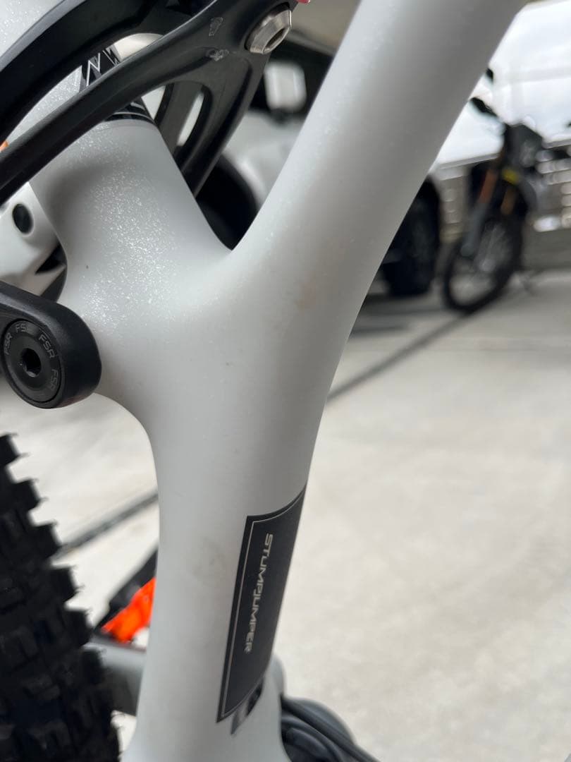 スペシャライズド　Stumpjumper LTD T-Type S2サイズ