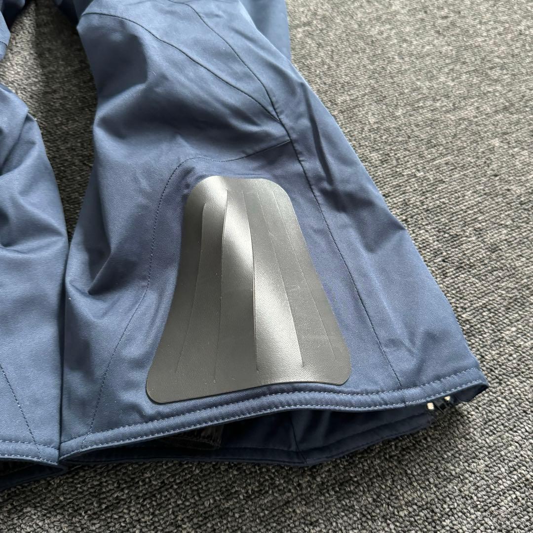 美品！！ミズノ　スキーウェア　パンツ　サイズS ネイビー