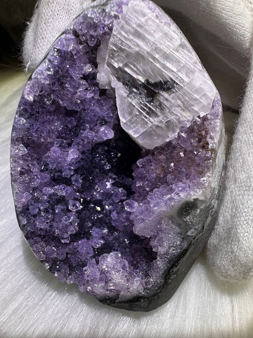 ウルグアイ産 アメジストドーム ピンクカルサイト共生 約223g 天然石1148