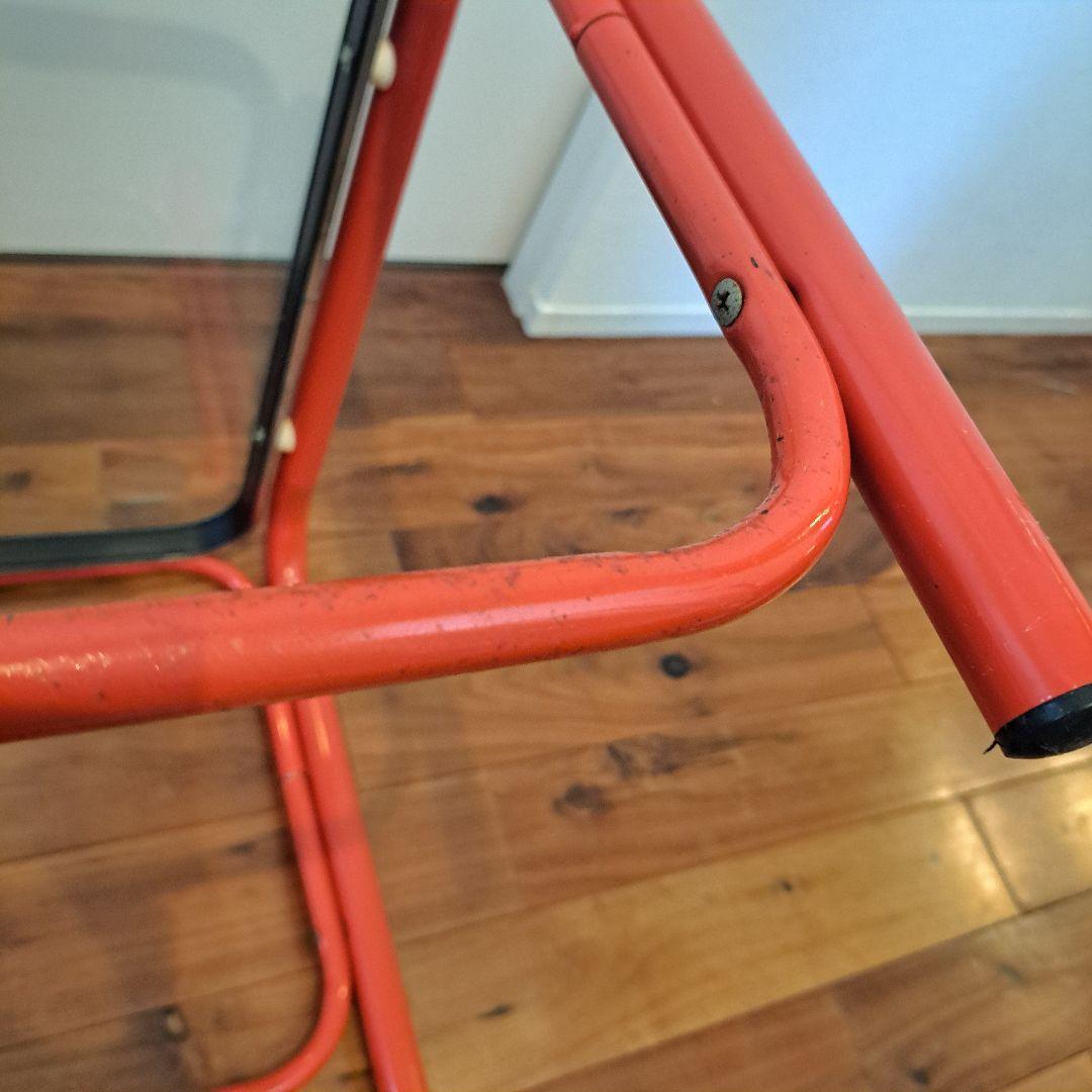 昭和レトロ　ミッドセンチュリー　ガラスアイアンテーブル　赤 強化ガラス天板