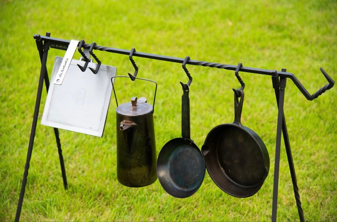 KOKOROココロ　アイアンハンガー　ハンギングラック　焚き火