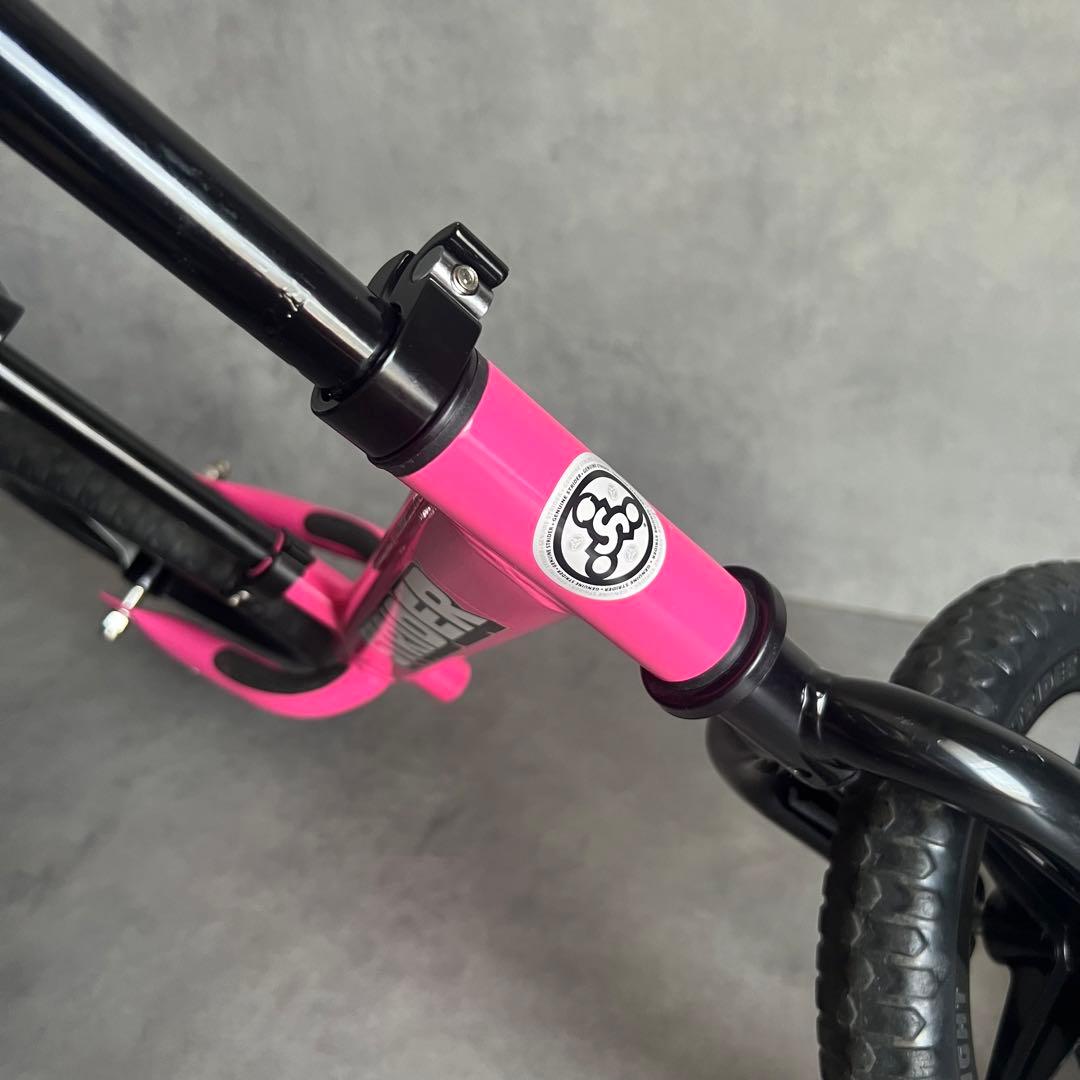 ⭐︎人気色⭐︎ STRIDER ストライダー ピンク 12インチ スポーツ