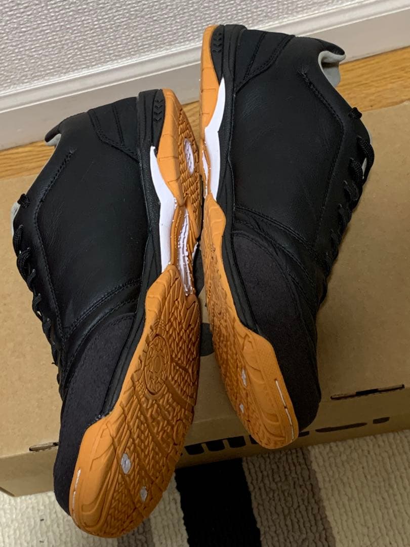 ヒュンメル アピカーレ5 PRO WIDE PG 25.5cm