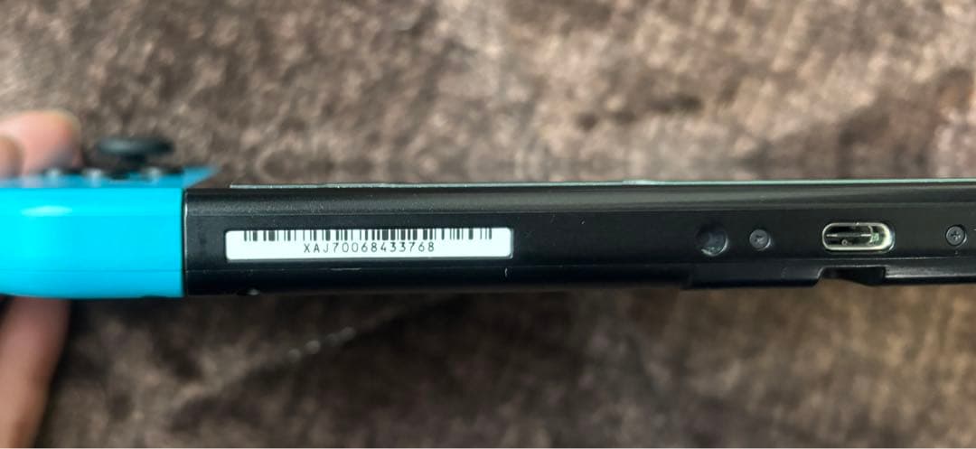 Nintendo Switch 動作品 収納ケース付き