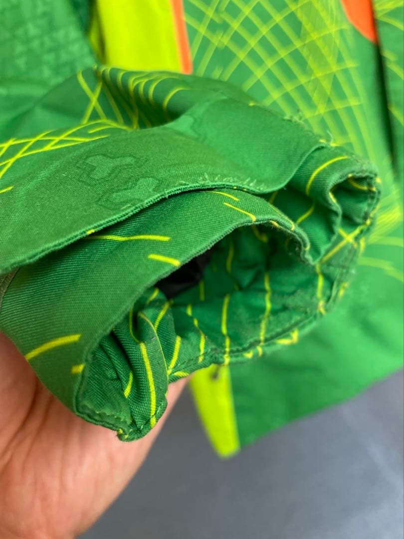 ミズノ　スキーウェア上下　L ブレスサーモ