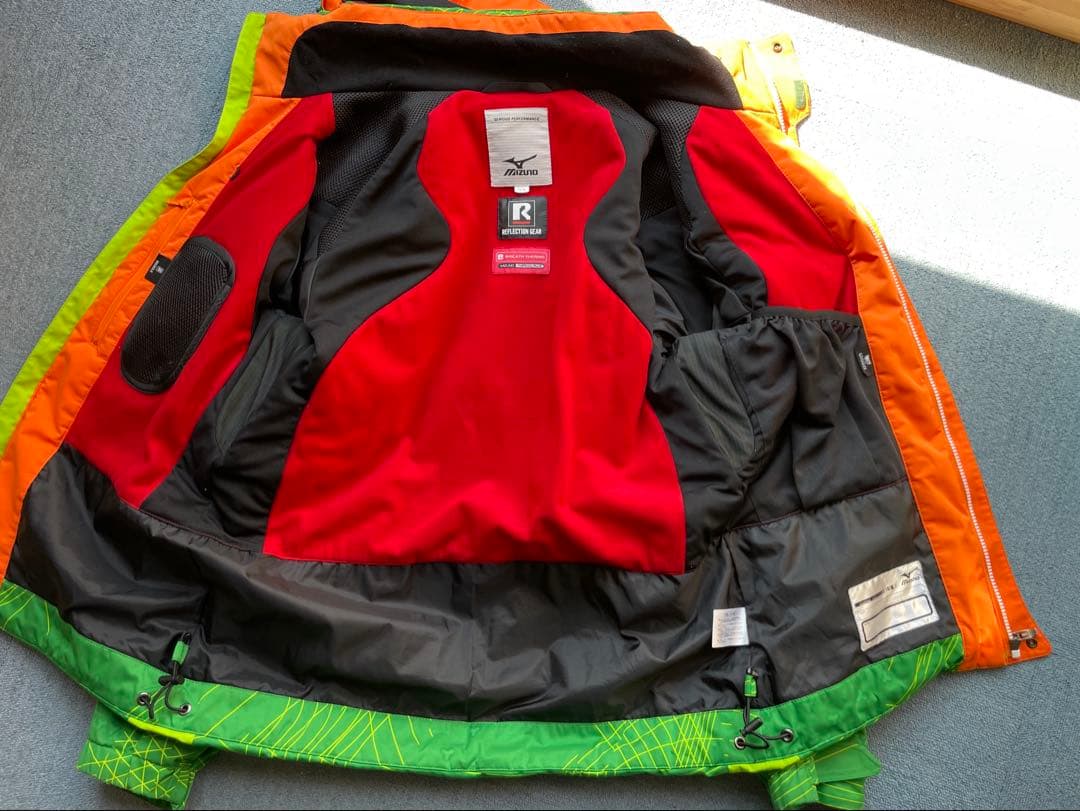 ミズノ　スキーウェア上下　L ブレスサーモ