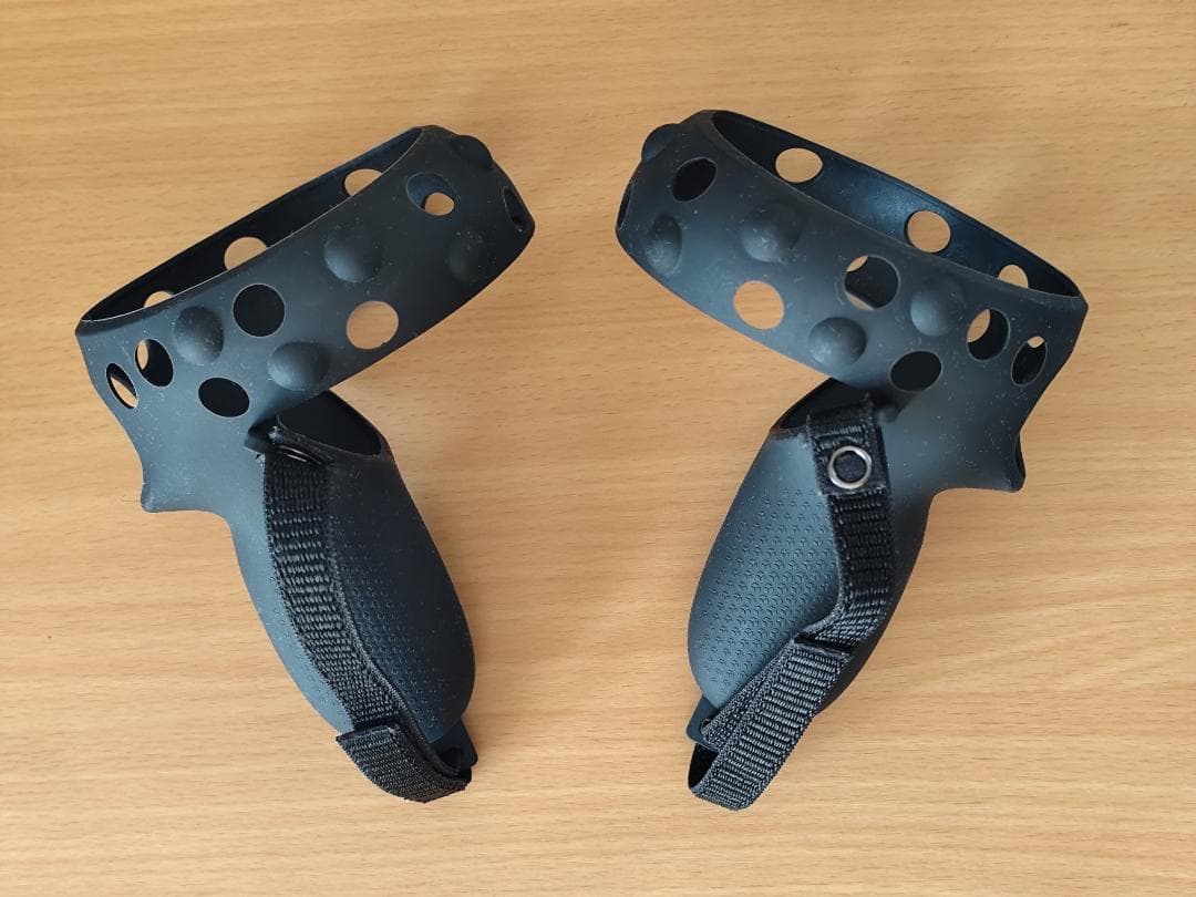  Quest 2(64GB) VRゴーグル(複数アクセサリ付き)