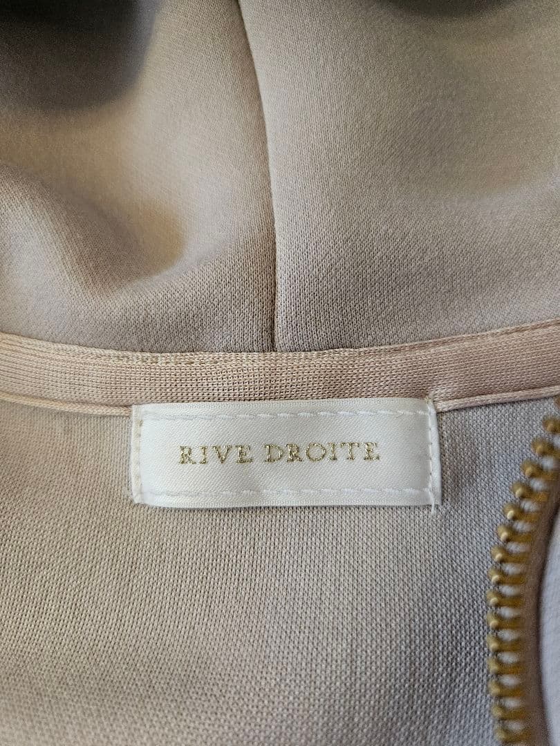 スポンジダンボールZIPパーカーカットソー