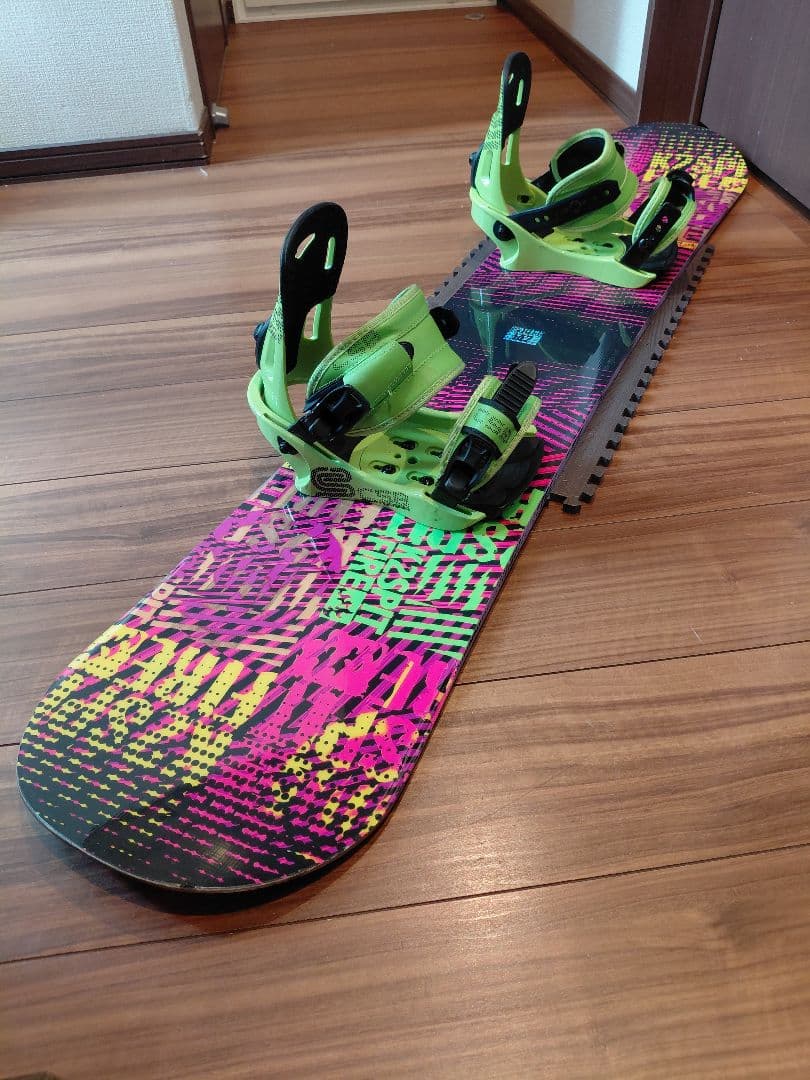 名機【送料無料】K2 142 学生・レディース スノーボードセット！即ノリ❗❗