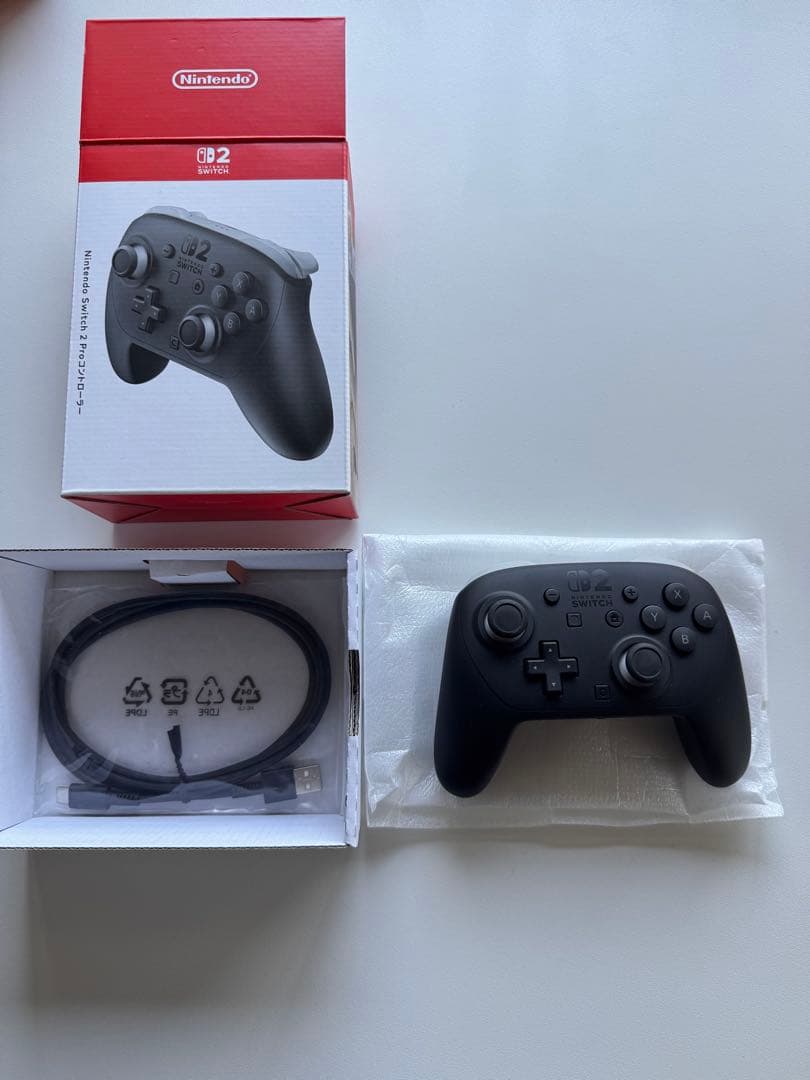 Nintendo Switch 本体＋ソフト4本＋プロコン2台 まとめ売り