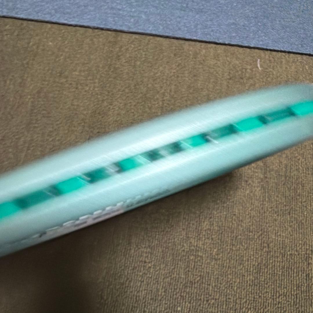 13番YONEX UL-0 テニスラケット 青緑色