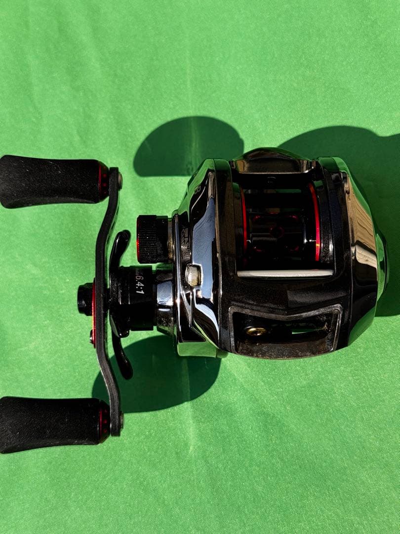 ベイトリール、アブRevo Elite