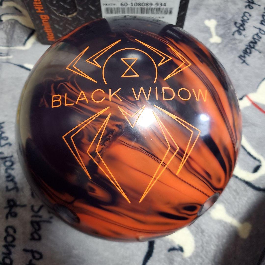 Hammer Black Widow ボウリングボール 14lb