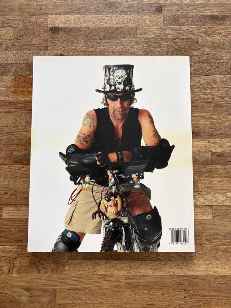 洋書 Messengers Style ASSOULINE