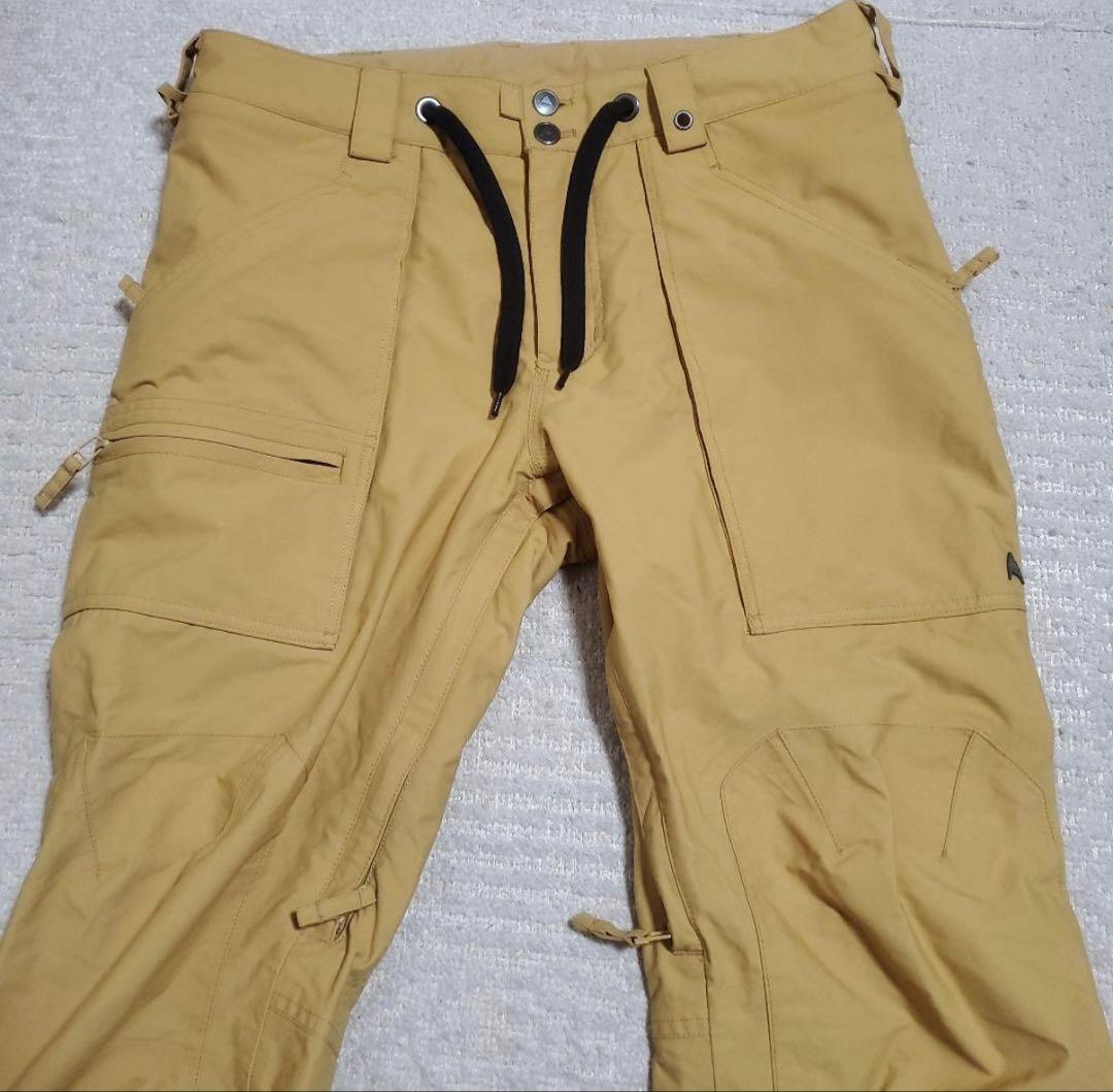 BURTON　ウェア上下　ジャケットLサイズ　パンツMサイズ