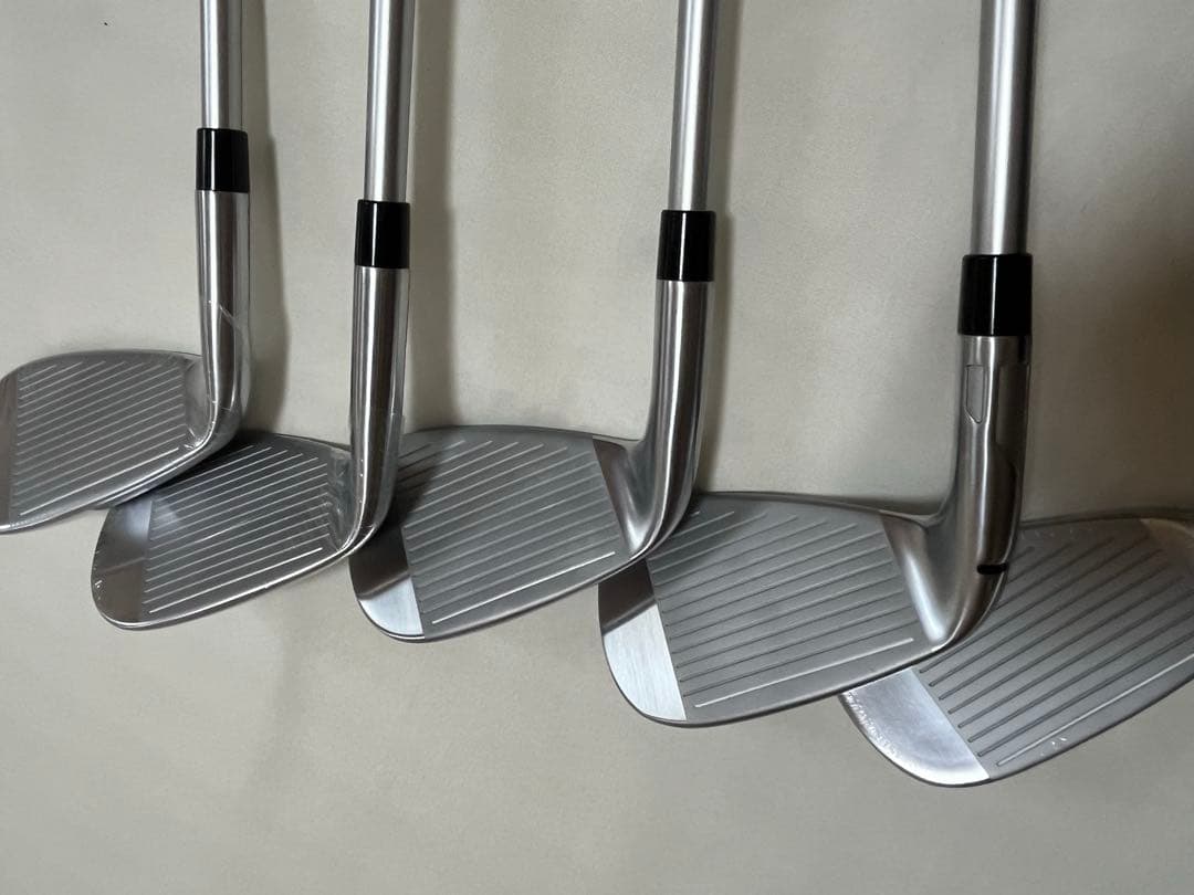 テーラーメイド/TaylorMade Qi レディースアイアンセット 5本