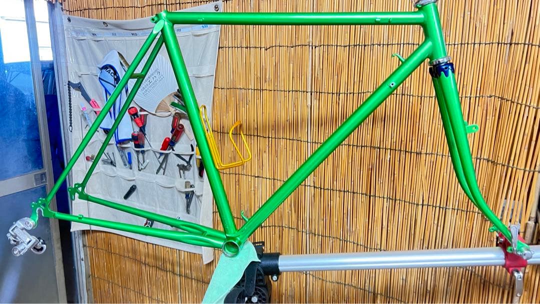 ラグレスランドナーフレームになります。