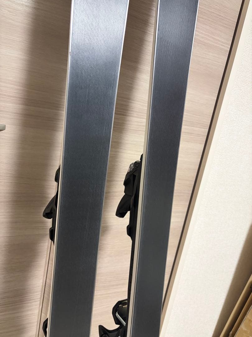 ロシニョールROSSIGNOLスーパーヴィラージュⅧ LTD 166cm 値引可