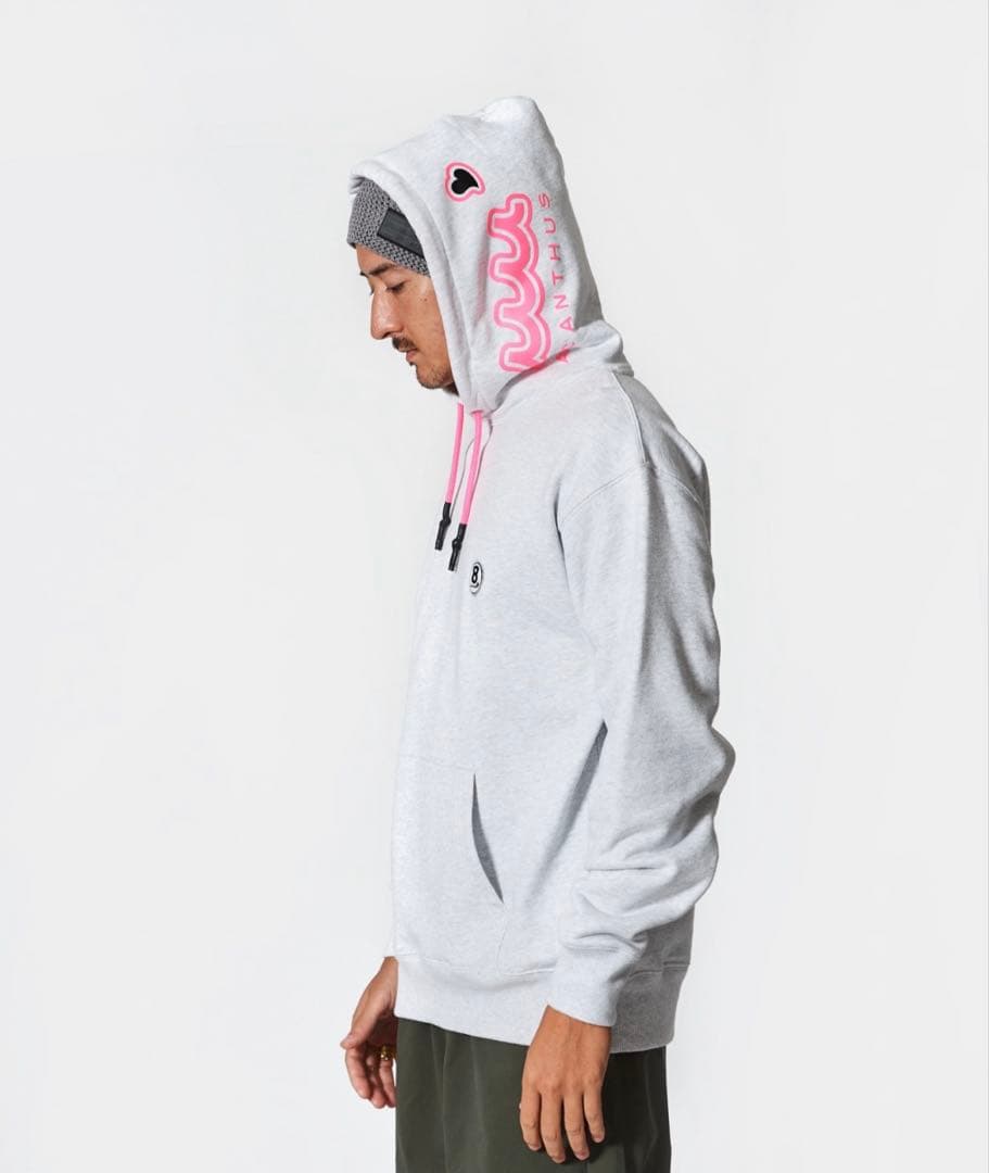 muta × ACANTHUS パーカー