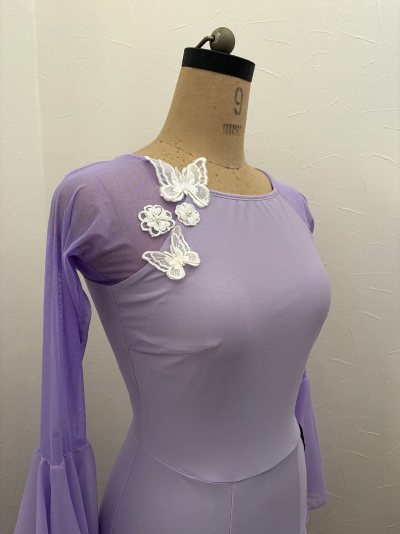 社交ダンス　薄紫色 フレアスリーブ ロングドレス