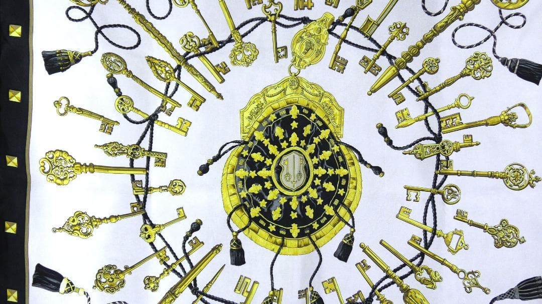 美品　HERMES エルメス　大判スカーフ　カレ90　 D561