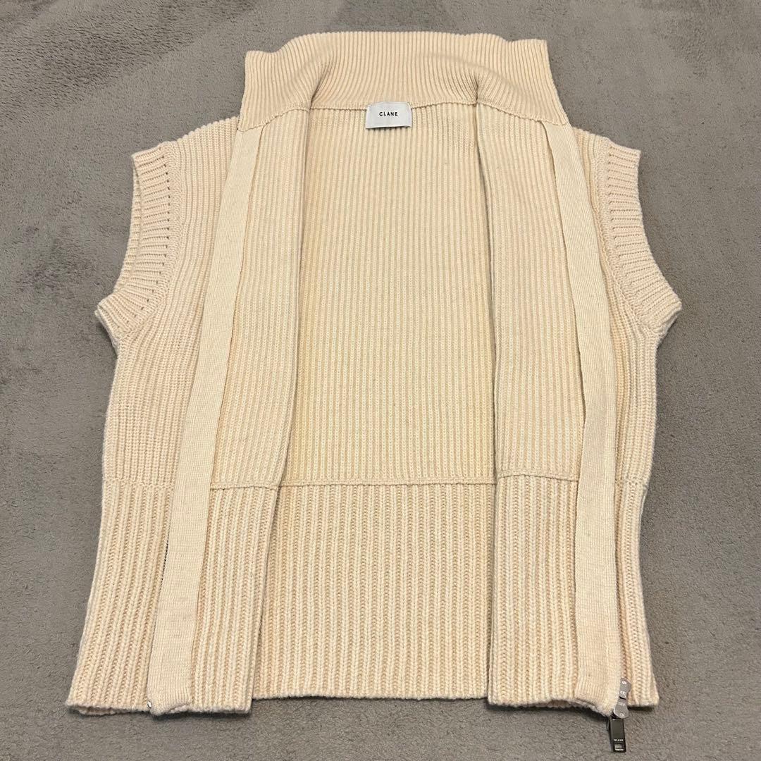 【美品】CLANE ZIP COLLAR KNIT VEST-ivory