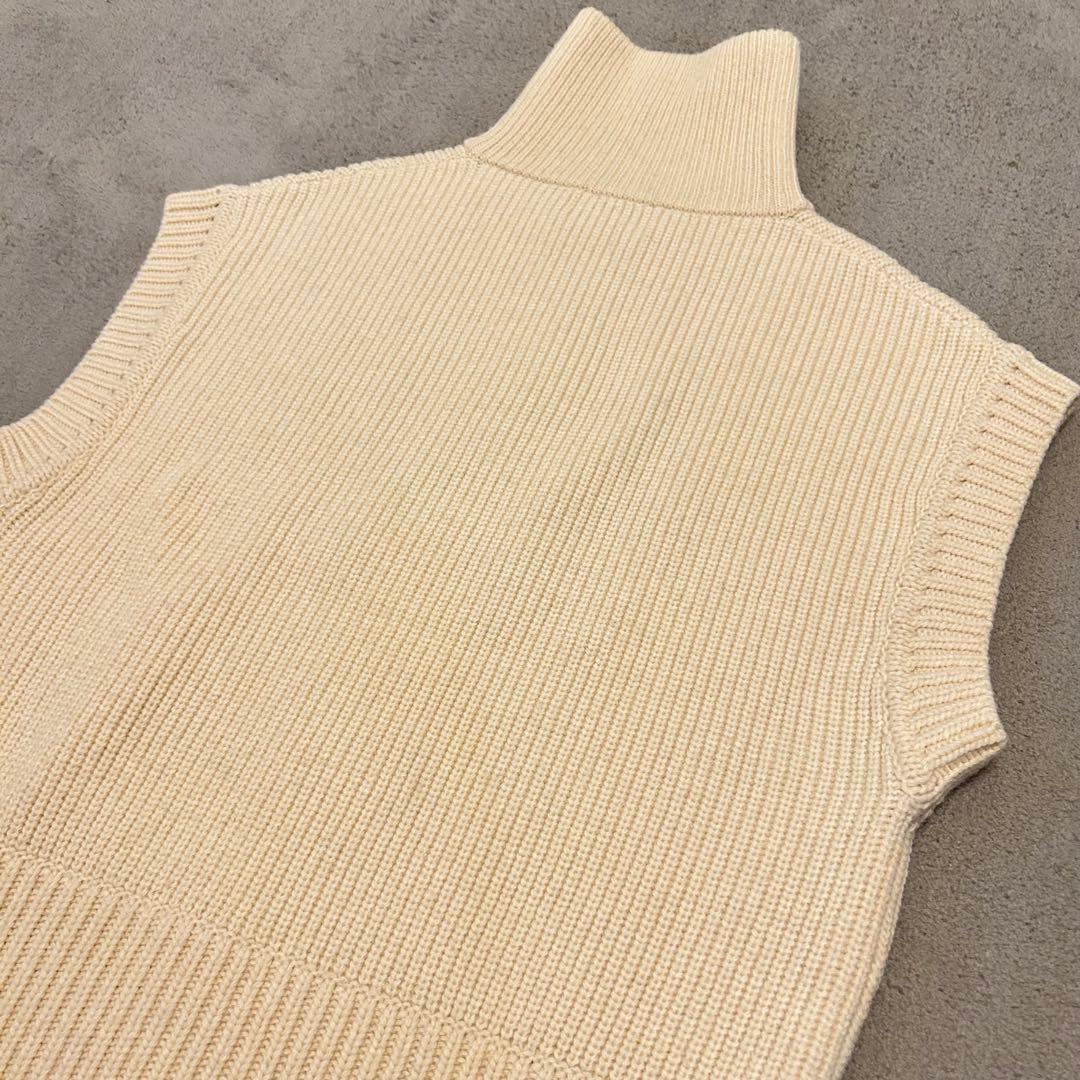 【美品】CLANE ZIP COLLAR KNIT VEST-ivory