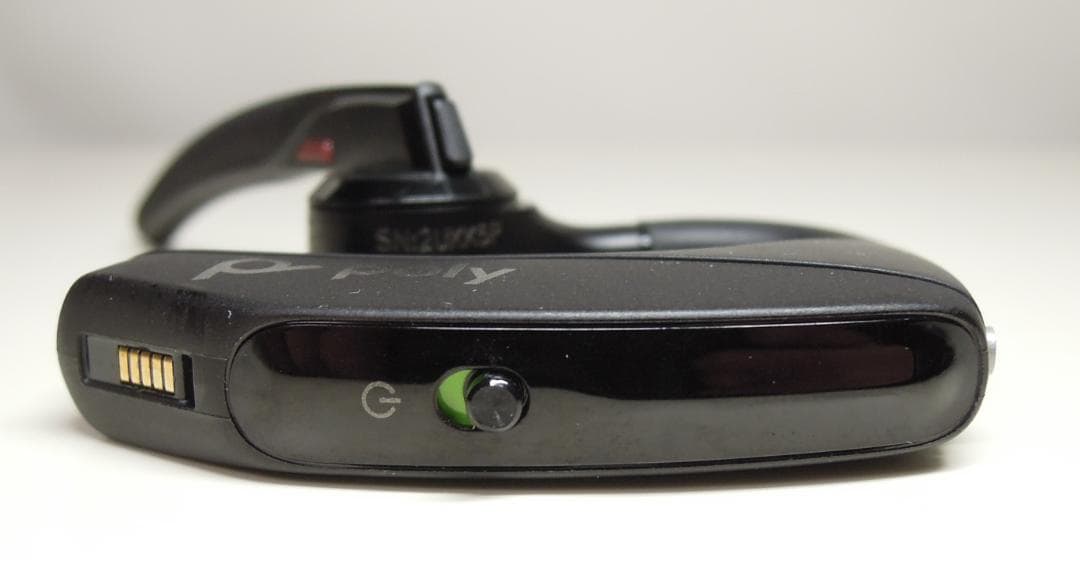 ◆現行モデル◆Poly ロゴ◆Voyager 5200＆充電ケース◆セット◆