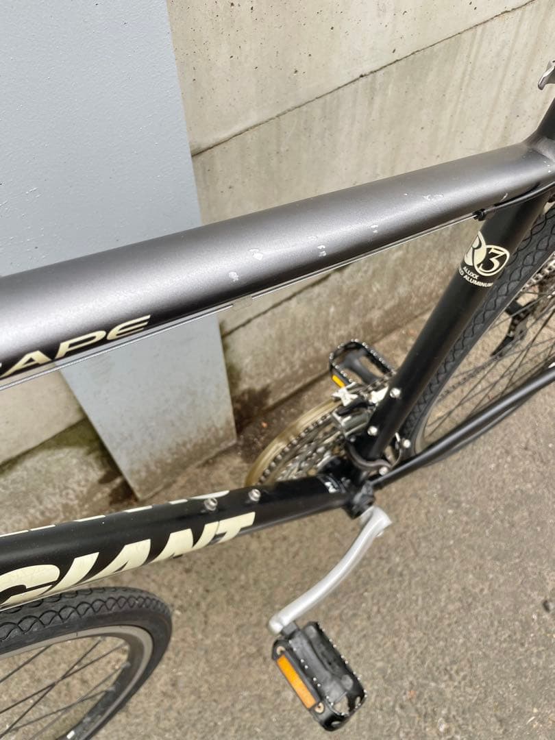 【訳あり美品】GIANT ESCAPE R3 24速　クロスバイク　CT500