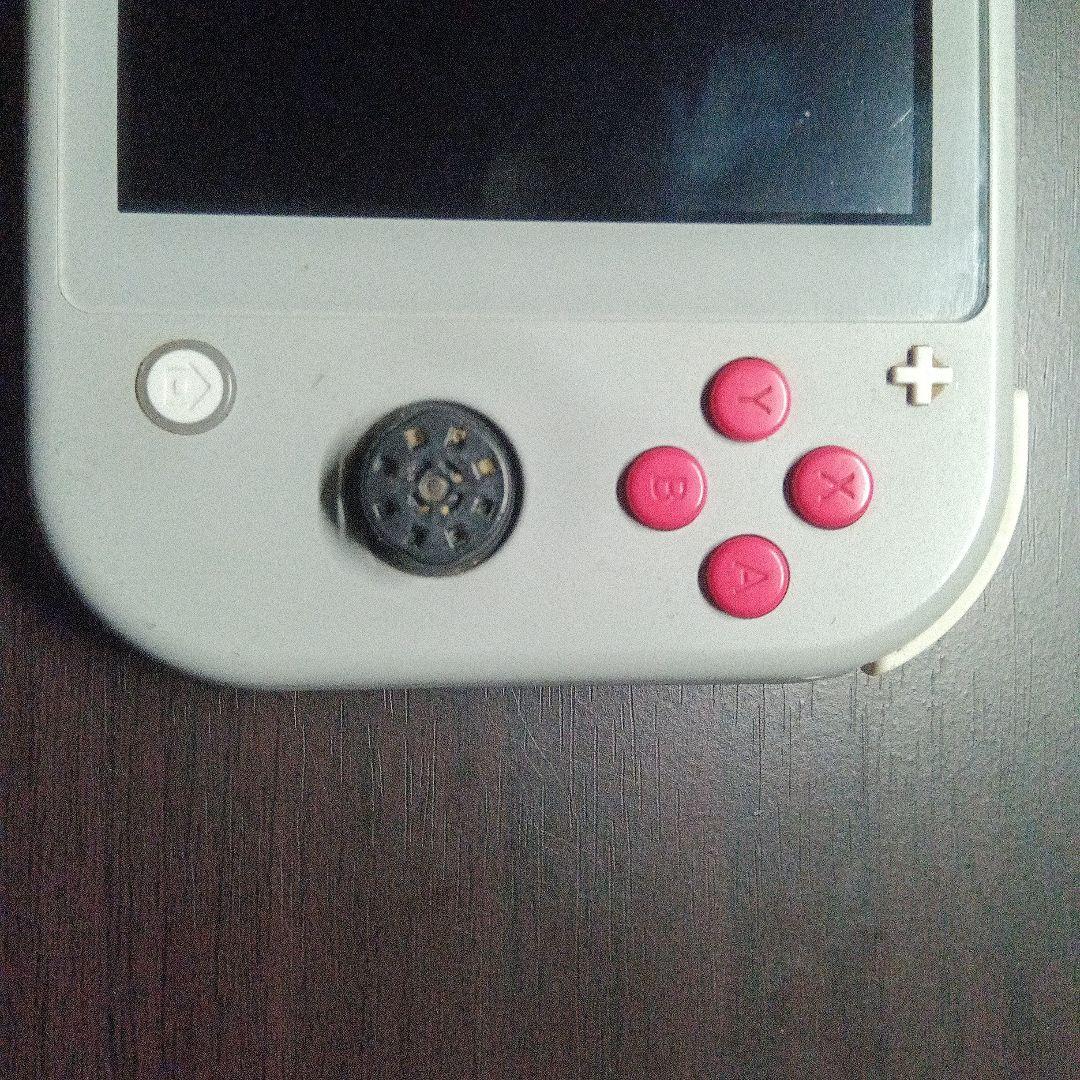 ジャンク品 Nintendo Switch Lite ポケモンデザイン 箱付き